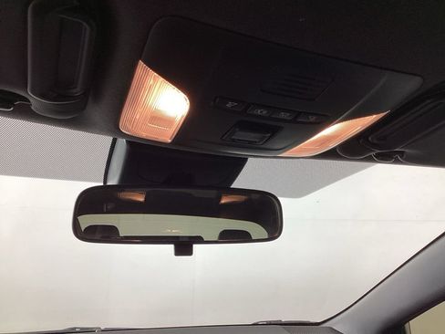 Used 2022 Toyota Corolla SE FWD image 14