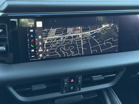 Used 2025 Porsche Macan 4S Electric image 20