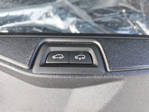 New 2026 BMW X7 xDrive40i AWD/4WD image 13