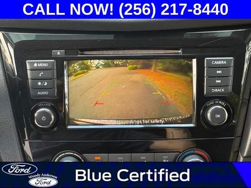 Used 2020 Nissan Rogue S FWD image 16