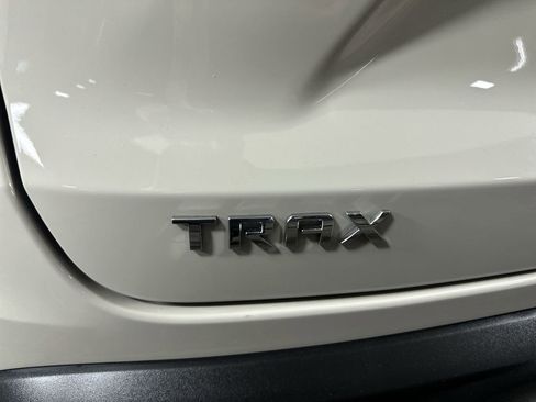 New 2026 Chevrolet Trax ACTIV w/ Driver Confidence Package FWD image 31