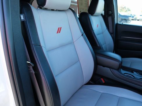 Used 2024 Dodge Durango GT image 33