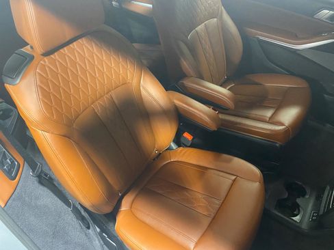 Used 2024 BMW X7 xDrive40i w/ Executive Package image 17