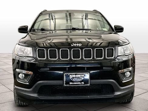 Used 2021 Jeep Compass Latitude w/ Convenience Group AWD/4WD image 3