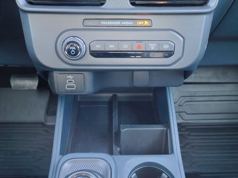 Used 2025 Ford Maverick XL image 22