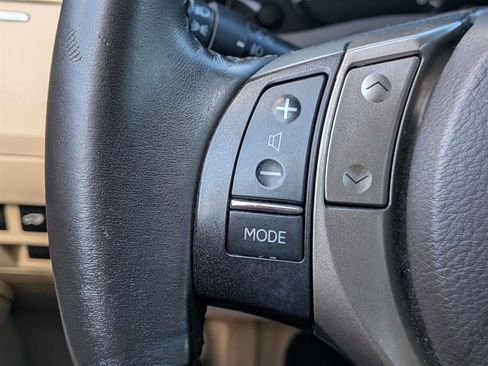 Used 2013 Lexus RX 350 AWD w/ Navigation Pkg image 16