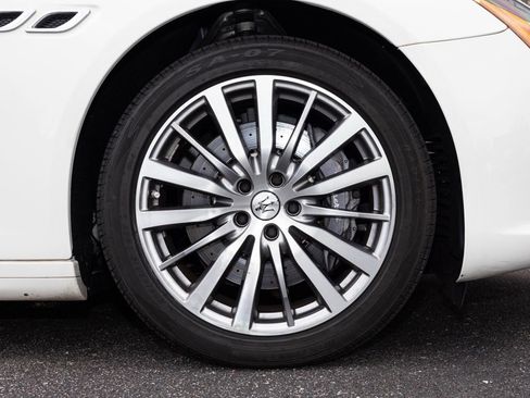 Used 2022 Maserati Quattroporte Modena image 63