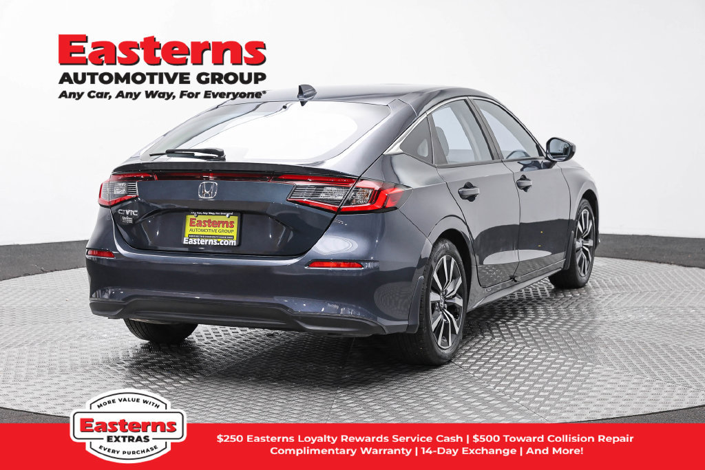 Used 2024 Honda Civic EX-L image 6