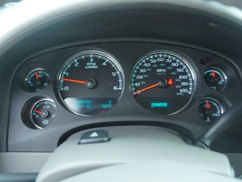 Used 2012 Chevrolet Avalanche LT w/ All-Star Edition image 9