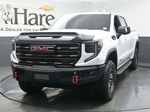 Used 2024 GMC Sierra 1500 AT4X image 7