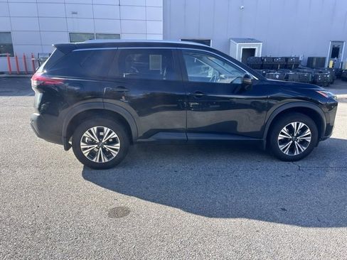 Certified 2023 Nissan Rogue SV w/ SV Premium Package image 8