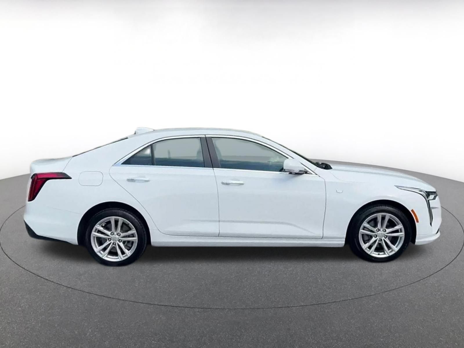 Used 2026 Cadillac CT4 Luxury AWD/4WD image 15