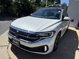 Used 2023 Volkswagen Jetta SEL image 4