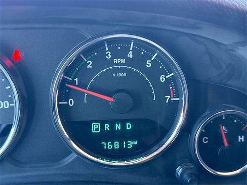 Used 2017 Jeep Wrangler Unlimited Sport image 27