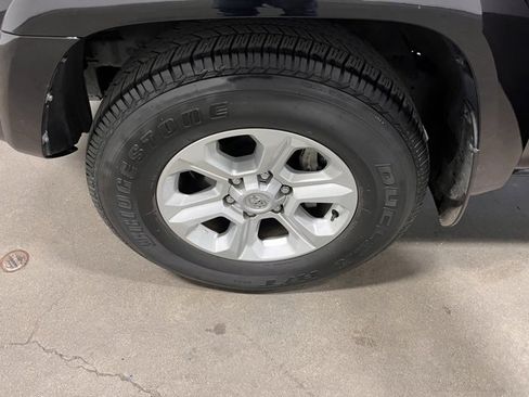 Used 2024 Toyota 4Runner SR5 image 29