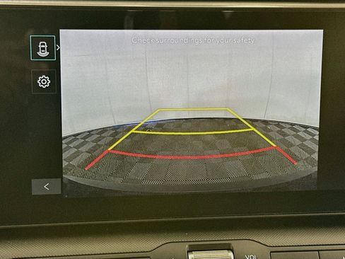 Used 2025 Kia K4 FWD image 22