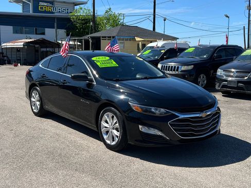 Used 2020 Chevrolet Malibu LT image 3