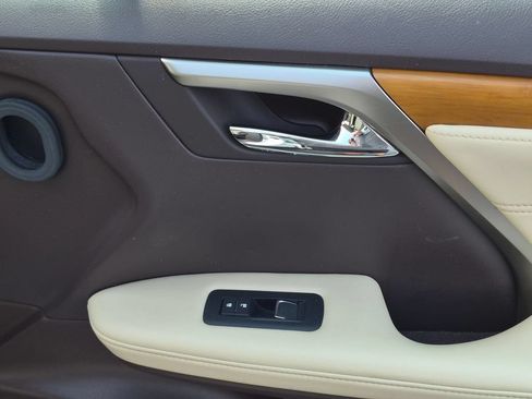 Used 2019 Lexus RX 350 FWD w/ Navigation Package image 35