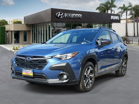 Used 2024 Subaru Crosstrek 2.0i Premium image 7