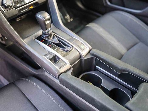 Used 2017 Honda Civic Sport image 25