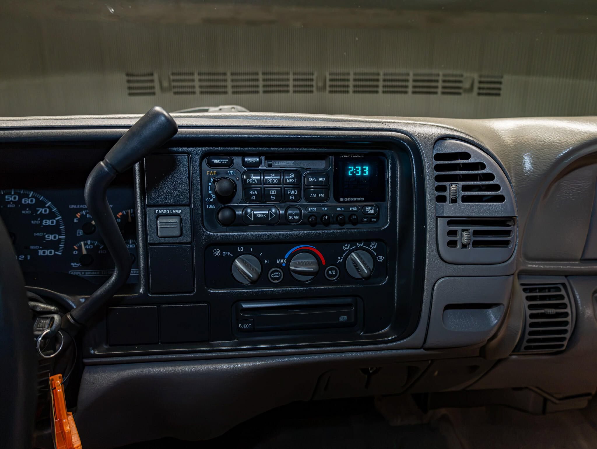 Used 1998 Chevrolet Silverado 2500 2WD Extended Cab w/ Preferred Equipment Group 2 image 20