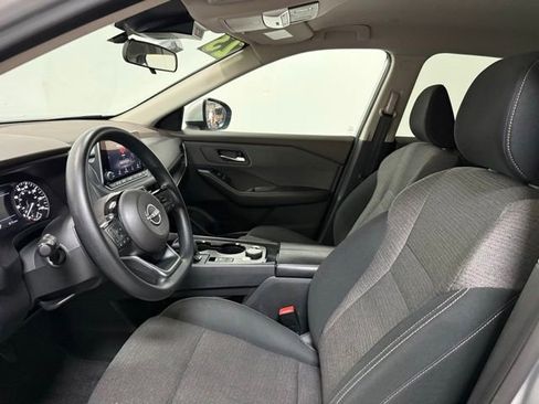 Used 2023 Nissan Rogue SV AWD/4WD image 14