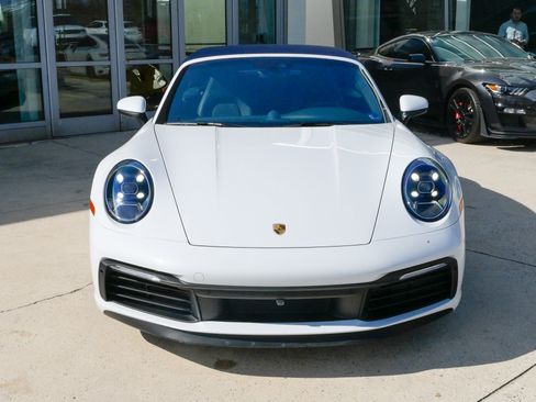 Used 2021 Porsche 911 Carrera S image 2