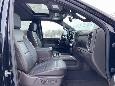 Used 2021 GMC Sierra 3500 Denali w/ Denali Ultimate Package image 16