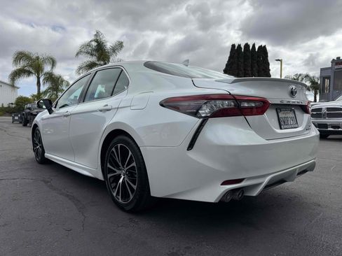 Used 2021 Toyota Camry XSE w/ Navigation Upgrade Package FWD image 7