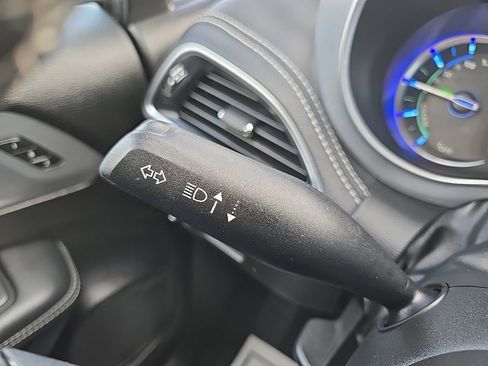 Used 2020 Chrysler Pacifica Limited w/ Advanced Safetytec Group image 46