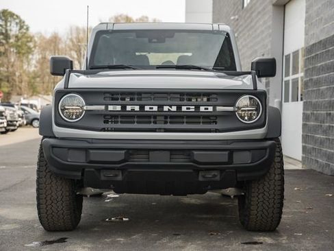 New 2026 Ford Bronco 2-Door w/ Sasquatch Package AWD/4WD image 3