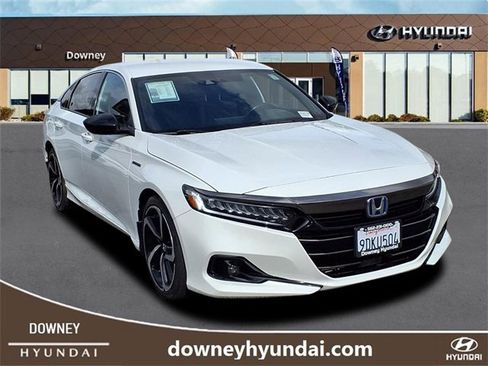 Used 2022 Honda Accord Sport image 3