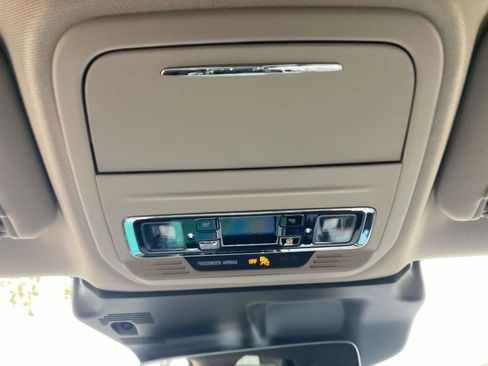 New 2026 Lincoln Corsair Premiere image 27