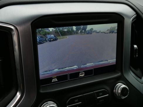 Used 2021 GMC Sierra 1500 SLE w/ Preferred Package AWD/4WD image 35