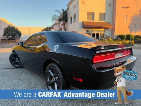 Used 2014 Dodge Challenger SXT RWD image 51