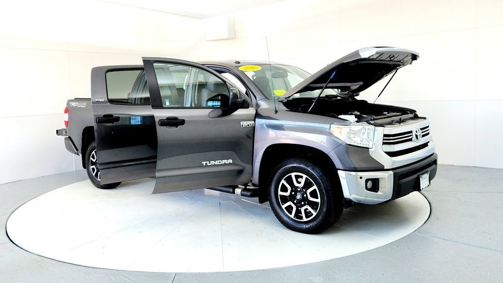 Used 2016 Toyota Tundra SR5 w/ TRD Off Road Package AWD/4WD image 12