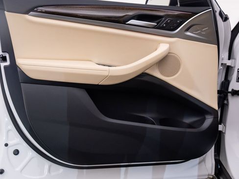 Used 2023 BMW X3 xDrive30i image 12