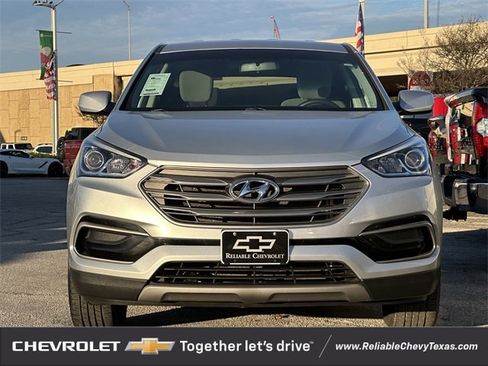 Used 2017 Hyundai Santa Fe Sport image 8