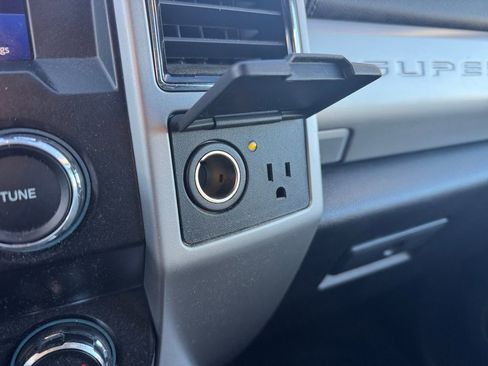 Certified 2020 Ford F250 Lariat image 31