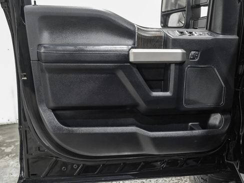 Used 2021 Ford F350 Lariat w/ Lariat Ultimate Package AWD/4WD image 42