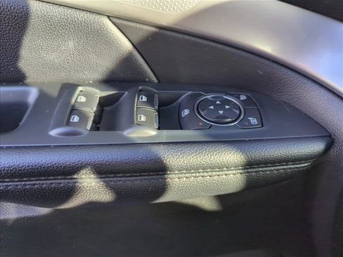 Used 2016 Ford Explorer XLT w/ Equipment Group 202A image 26