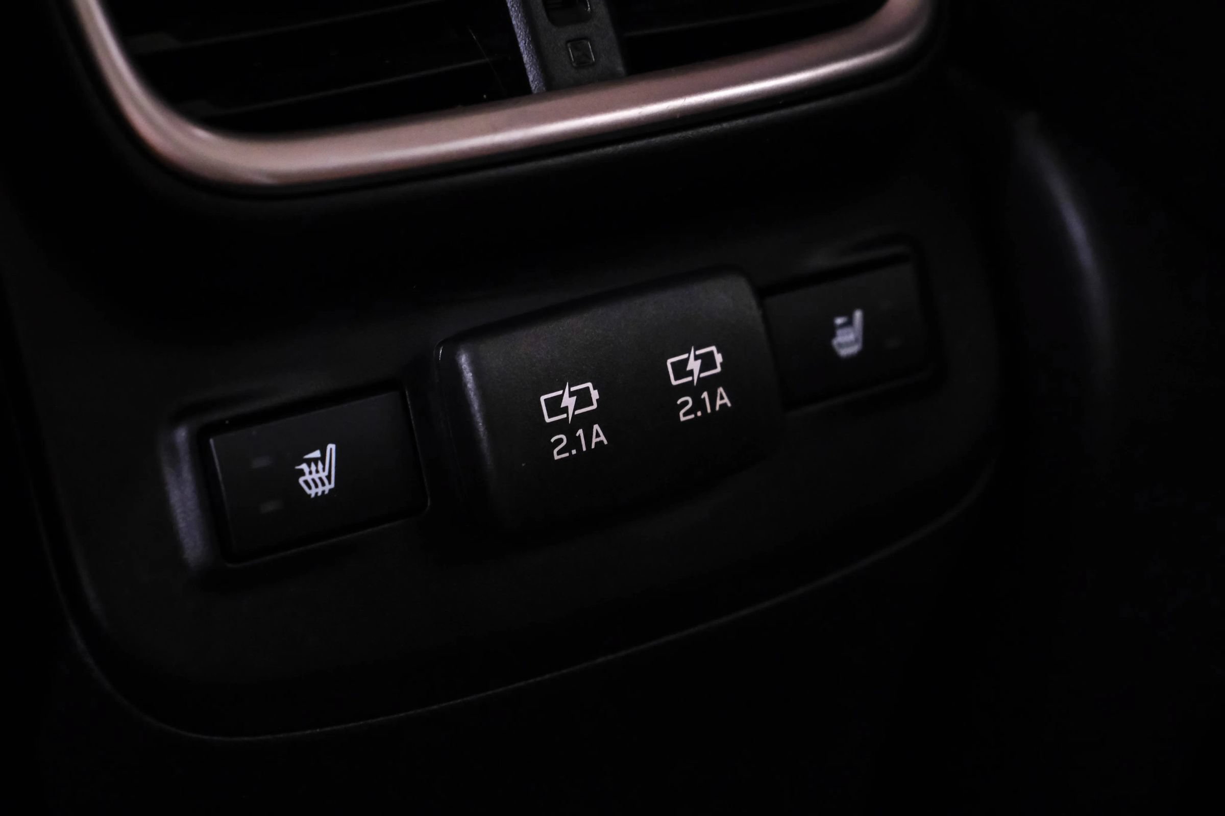 Used 2021 Subaru Outback Touring XT AWD/4WD image 36