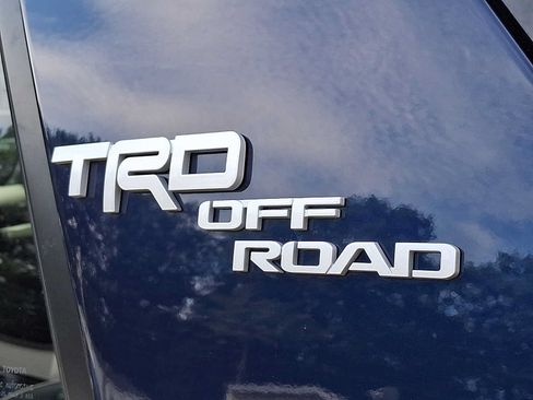 Used 2023 Toyota 4Runner TRD Off-Road Premium w/ Moonroof Package AWD/4WD image 36