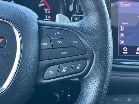 Used 2025 Dodge Durango GT AWD/4WD image 29