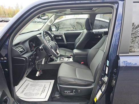 Used 2024 Toyota 4Runner SR5 Premium w/ Moonroof Package AWD/4WD image 3