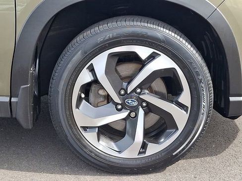 Certified 2023 Subaru Forester Touring AWD/4WD image 9