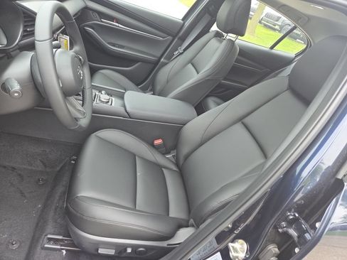 New 2026 MAZDA MAZDA3 2.5 S Sedan w/ Preferred Pkg FWD image 17
