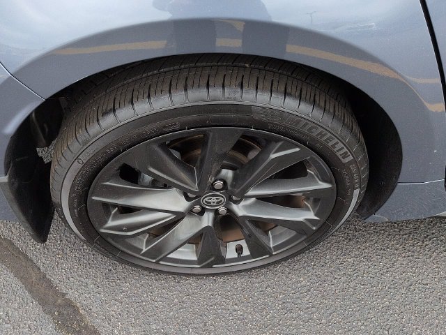 Used 2025 Toyota Corolla SE FWD image 9