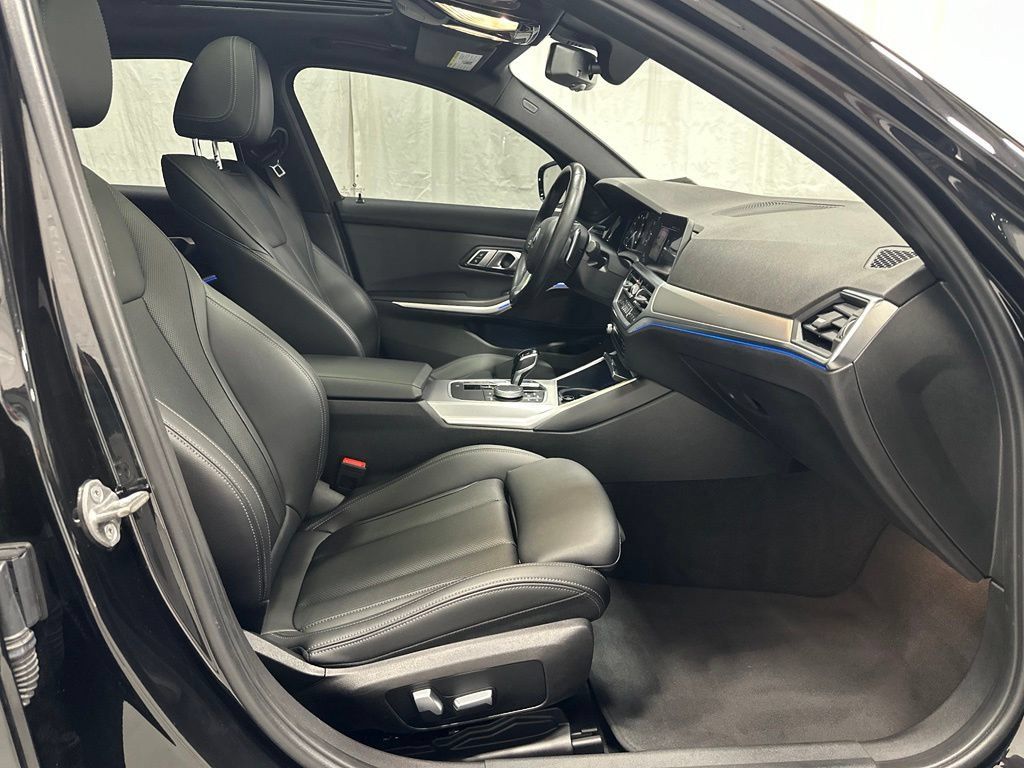 Used 2022 BMW 330i xDrive Sedan AWD/4WD image 57