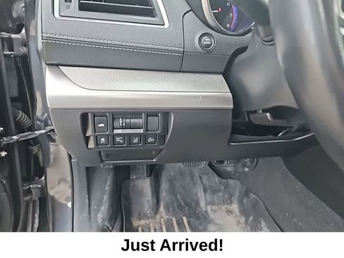 Used 2018 Subaru Legacy 2.5i Premium image 13